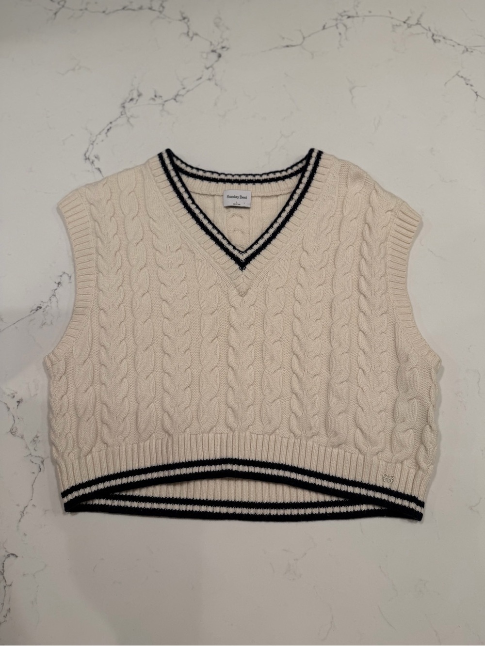 Sunday Best Cream Cable-Knit V-Neck Sweater Vest with Black Trim
